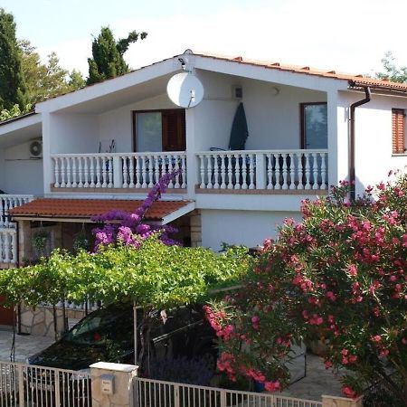 Apartments Dobri - 500M From Beach Nin Εξωτερικό φωτογραφία