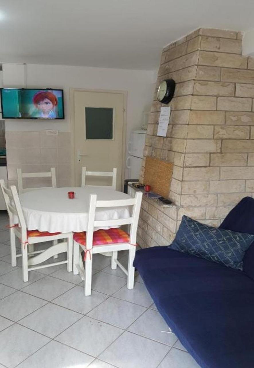 Apartments Dobri - 500M From Beach Nin Εξωτερικό φωτογραφία