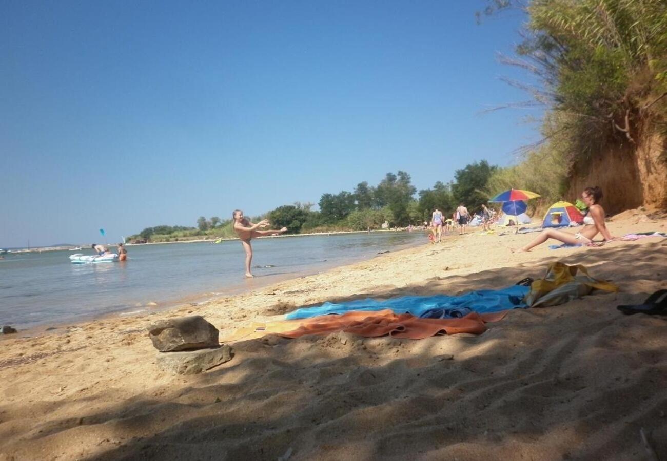 Apartments Dobri - 500M From Beach Nin Εξωτερικό φωτογραφία